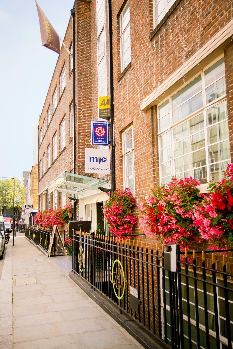 Отель The Wesley Euston Лондон Экстерьер фото